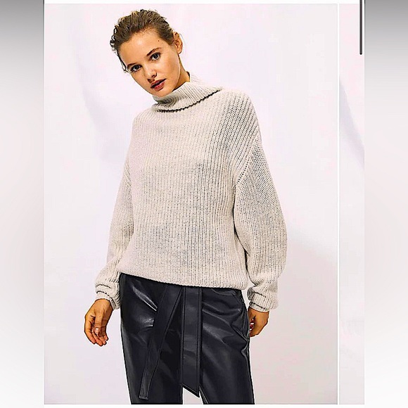 ARITZIA WILFRED Montpellier Sweater - Picture 2 of 8